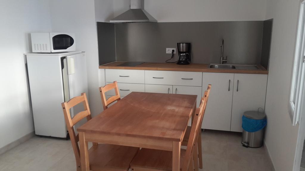 Le Mas De Mon Pere Saintes-Maries-de-La-Mer Zimmer foto